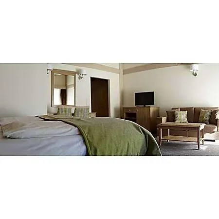 Otel Quellenhof 3*
